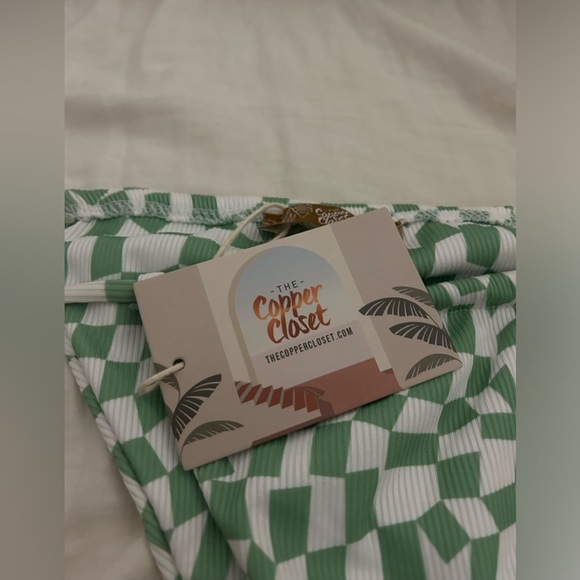 Copper Closet Checkered Bikini Bottoms size medium NEW WITH TAGS - Picture 2 of 4